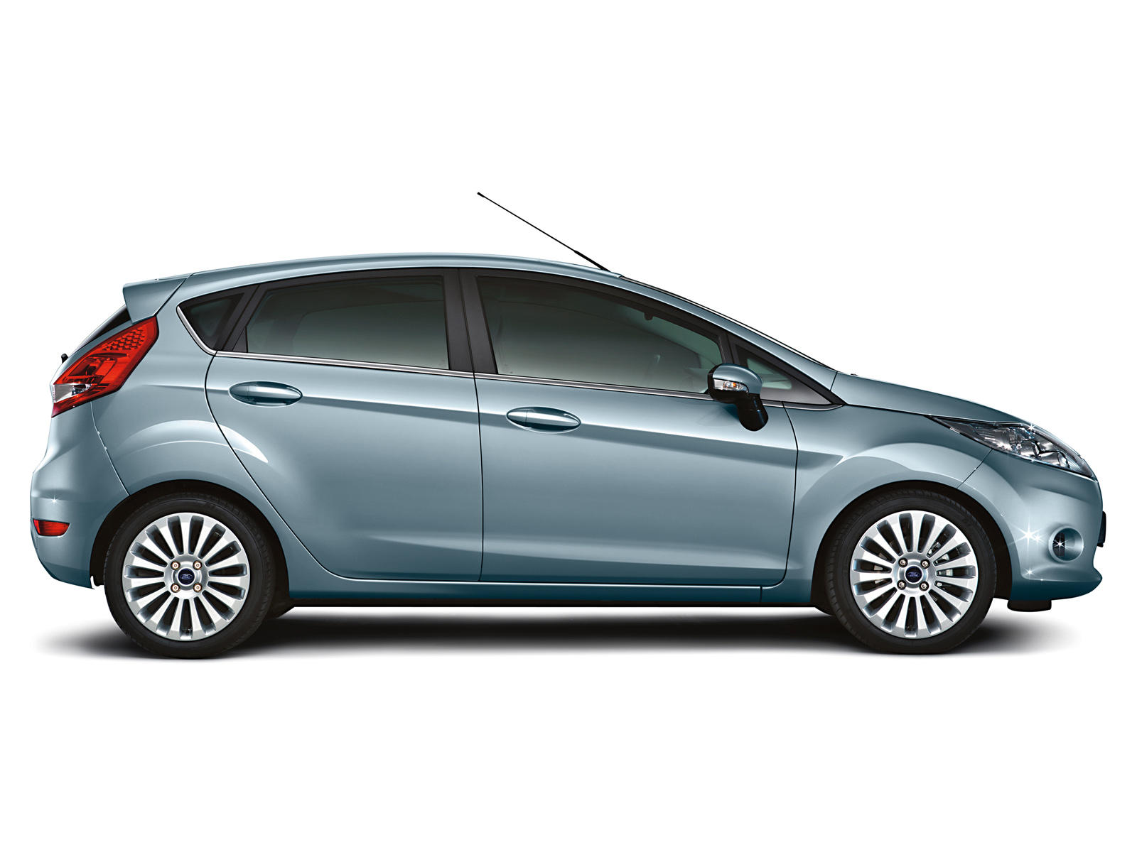 Ford Fiesta 5d